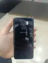 Samsung Galaxy А8-2