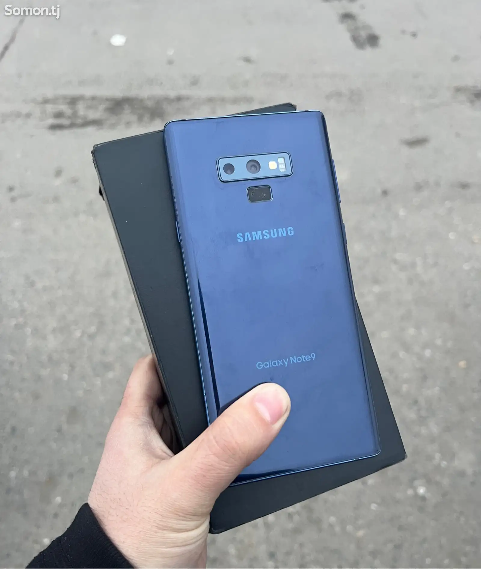 Samsung Galaxy Note 9-1