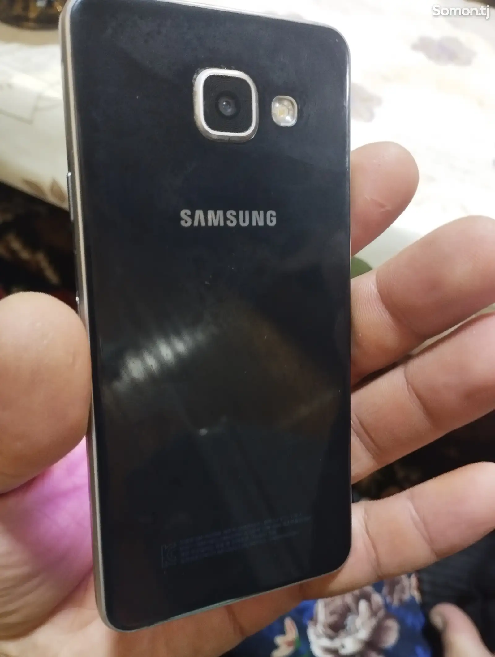 Samsung Galaxy a3 2016-1