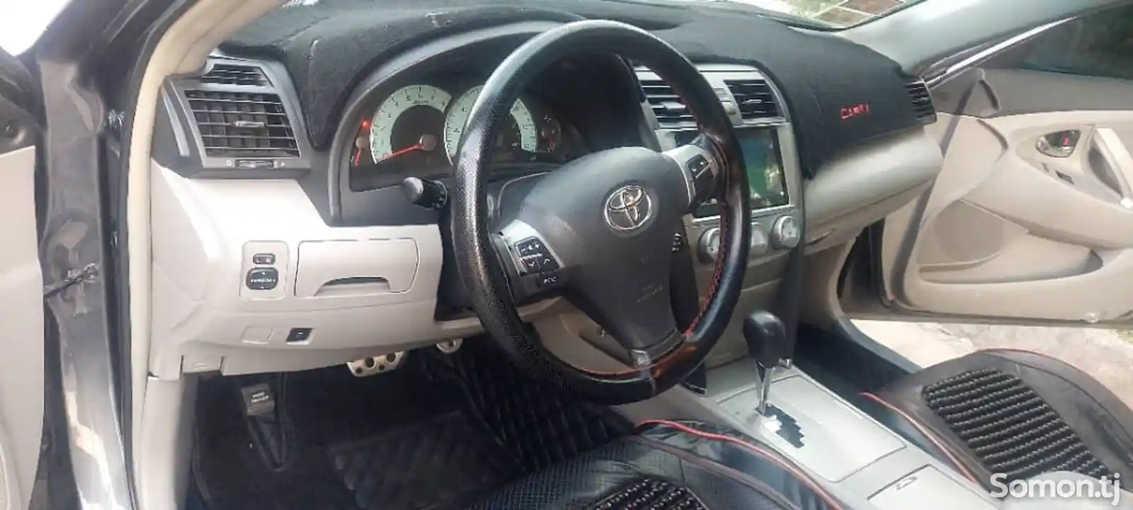 Toyota Camry, 2011-4