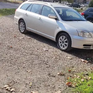 Toyota Avensis, 2008