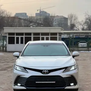 Toyota Camry, 2021