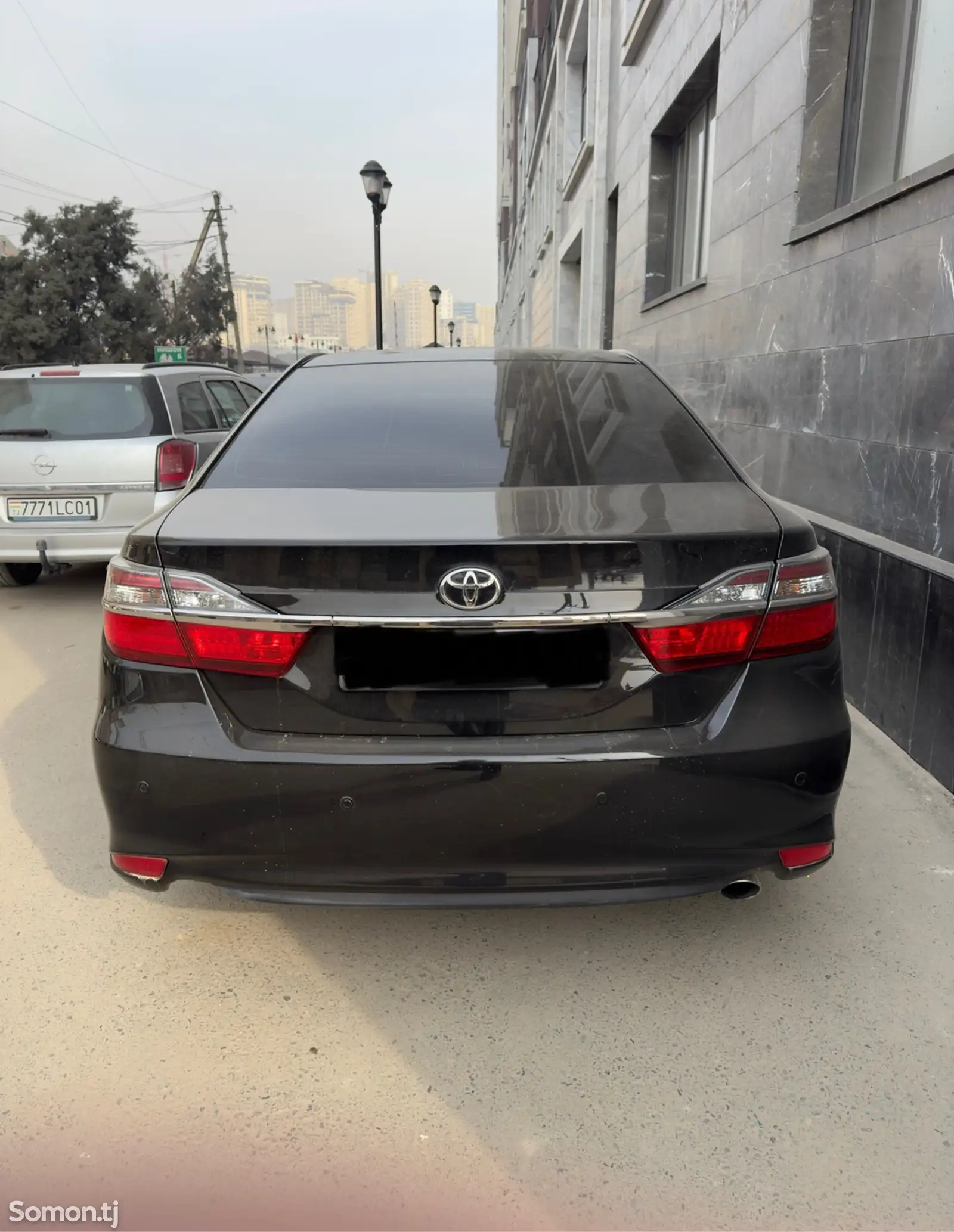 Toyota Camry, 2016-1