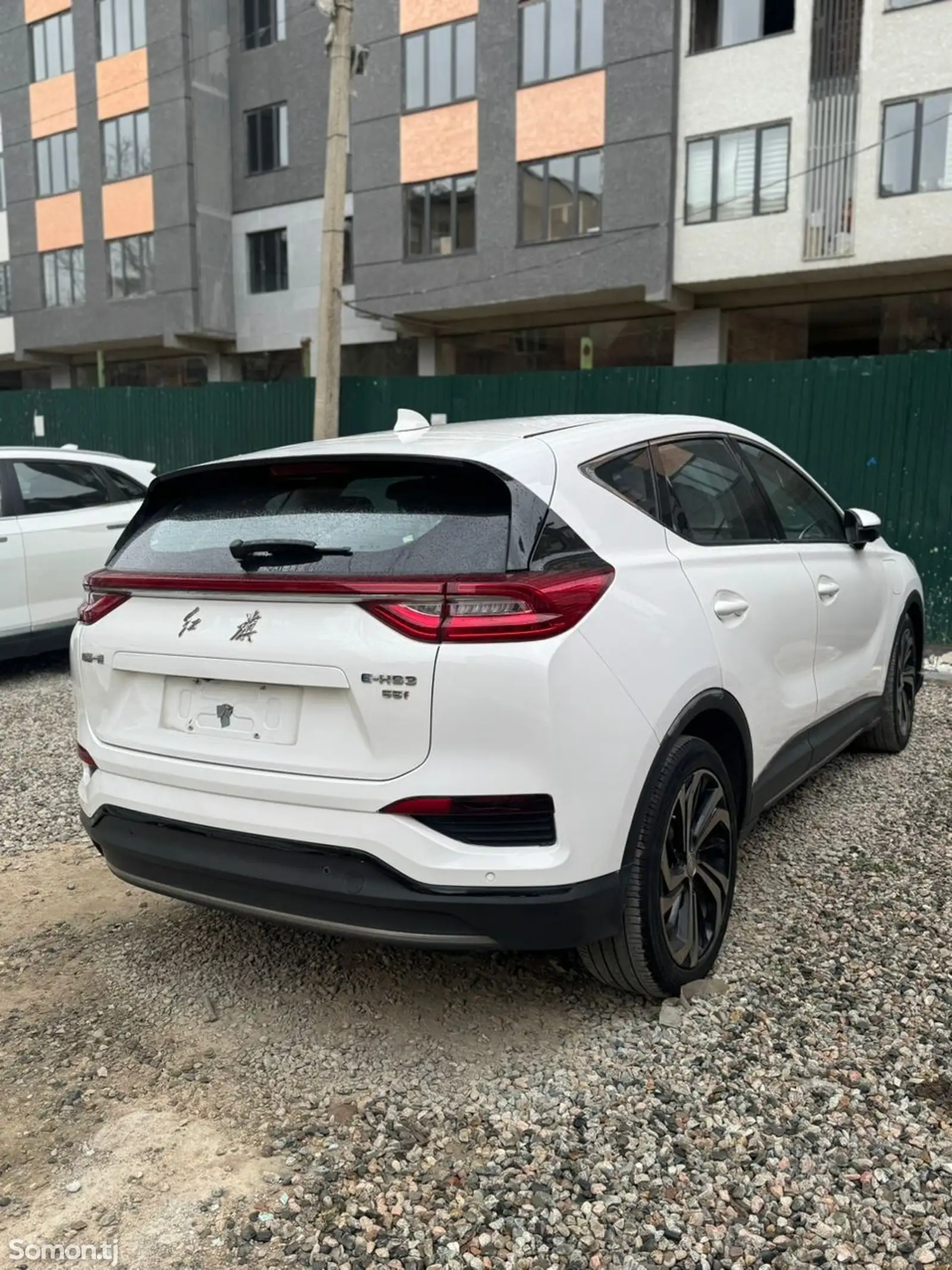 Hongqi E-HS3, 2019-1