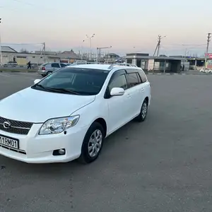 Toyota Fielder, 2008