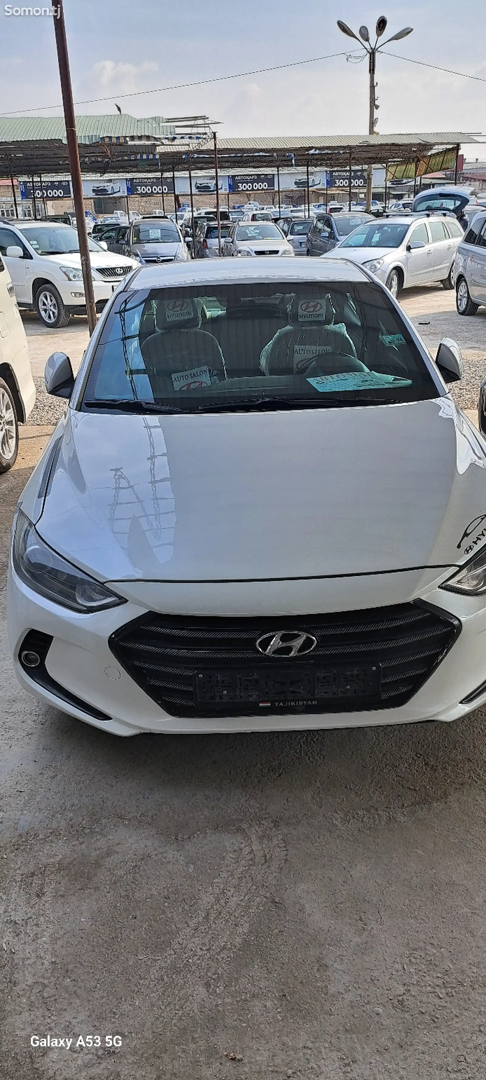 Hyundai Elantra, 2017-1