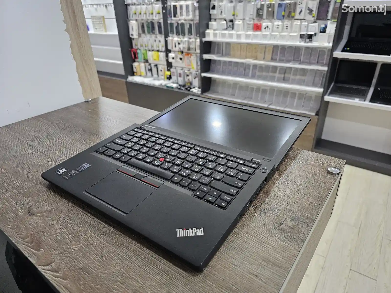 Ноутбук Lenovo 12.5 Core i5-5200U / 4GB / HDD 500GB-7