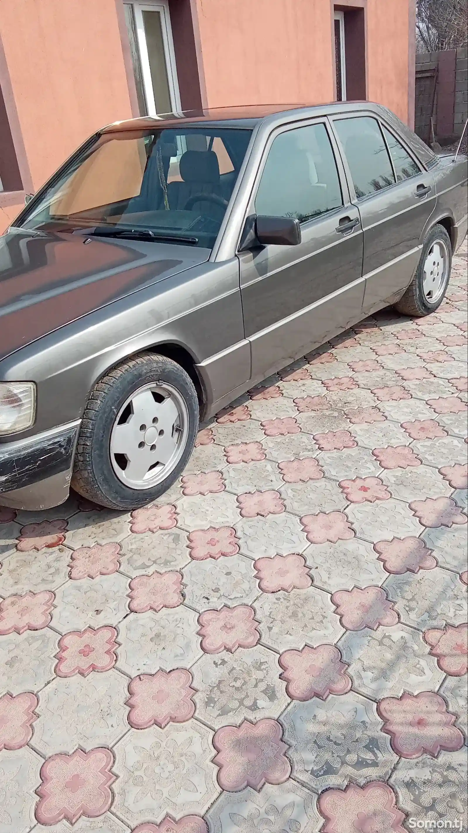 Mercedes-Benz W124, 1992-1