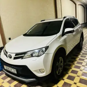 Toyota RAV 4, 2014