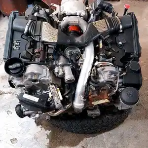 Двигатель от Mercedes-Benz OM 642.V6 3000