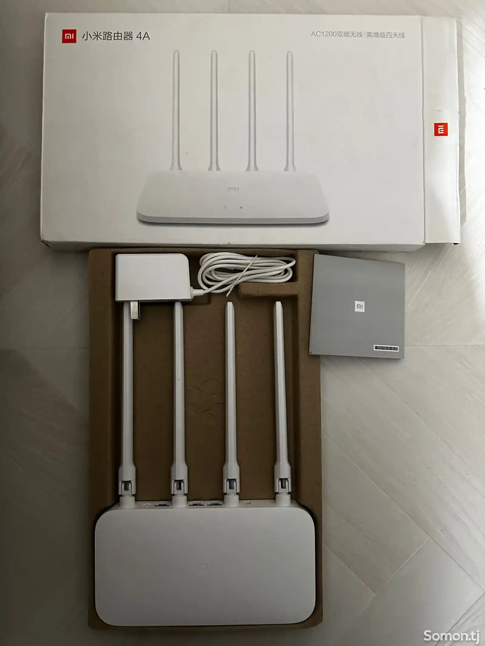 Wi-Fi роутер Xiaomi Mi 4A Gigabit Edition-1