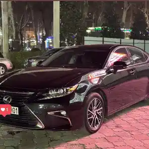 Lexus ES series, 2017