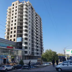 3-комн. квартира, 7 этаж, 95 м², 18 микрорайон