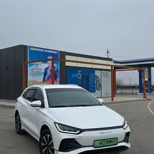 BYD E2, 2024