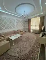 2-комн. квартира, 8 этаж, 70 м², фирдавси-3