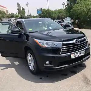 Toyota Highlander, 2015