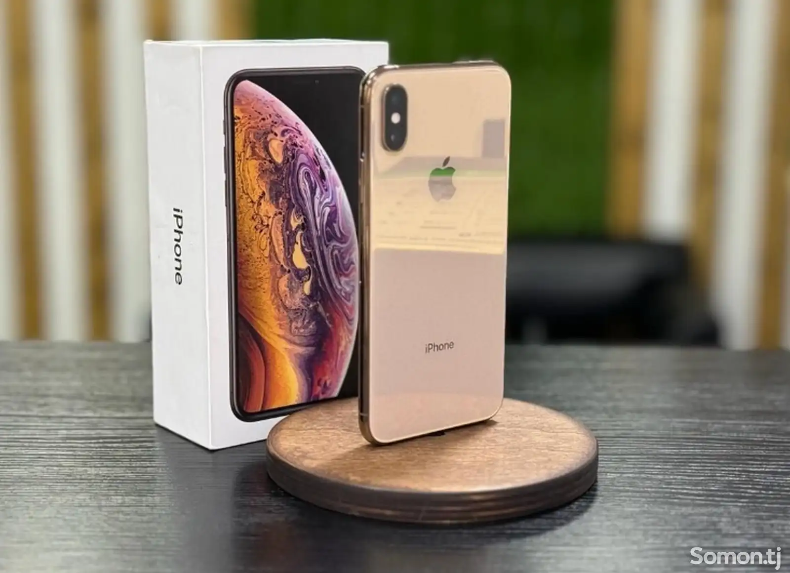 Apple iPhone Xs, 64 gb, Gold-1