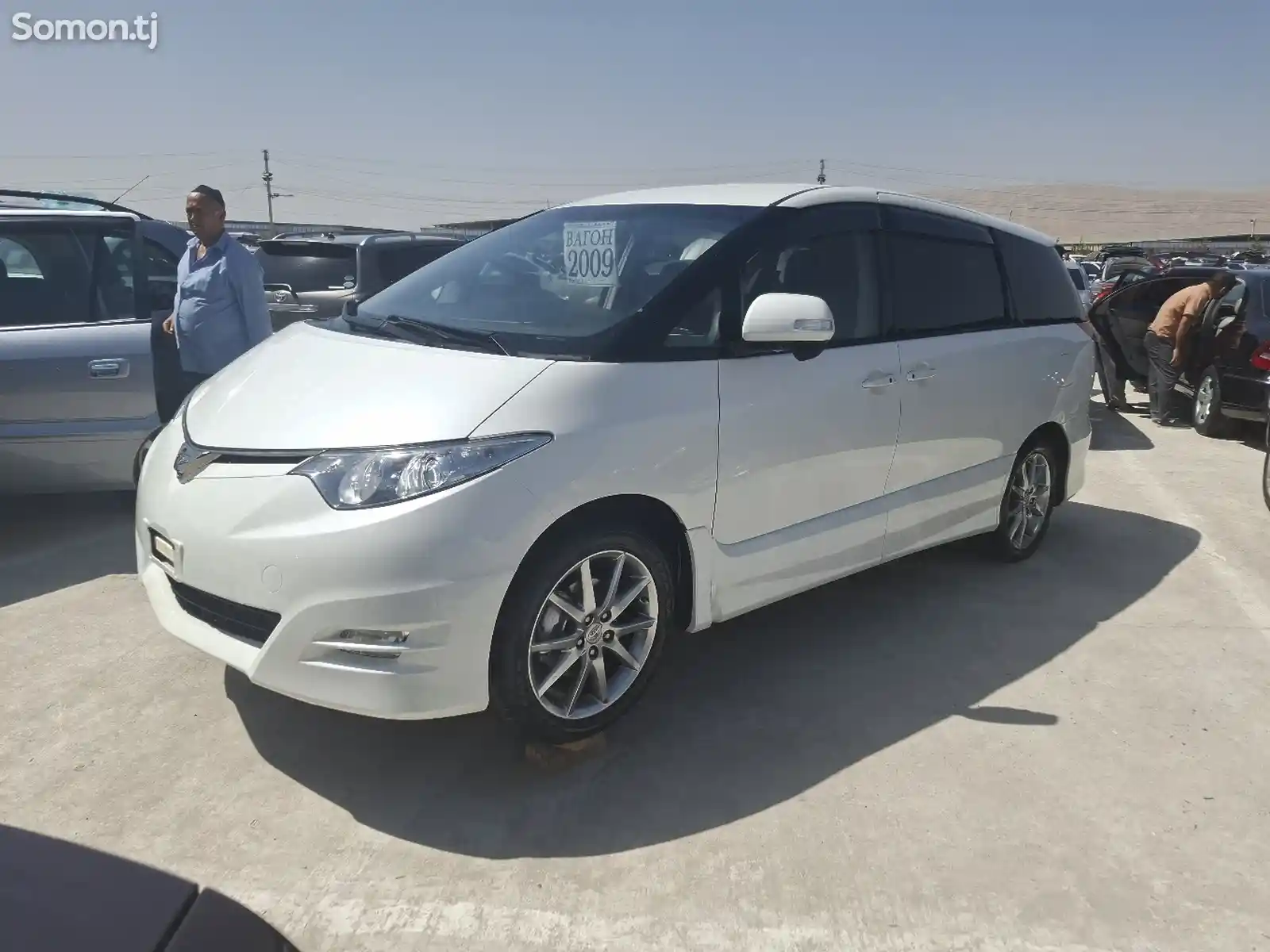 Toyota Estima, 2009-1