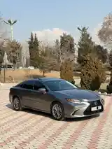 Lexus ES series, 2013-3