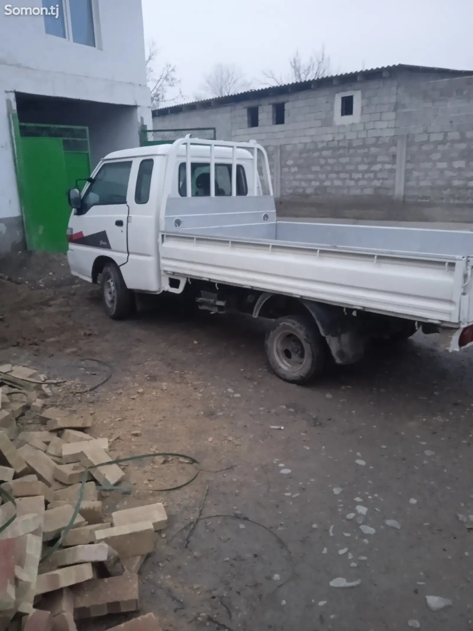 Бортовой автомобиль Hyundai Porter, 2003-1