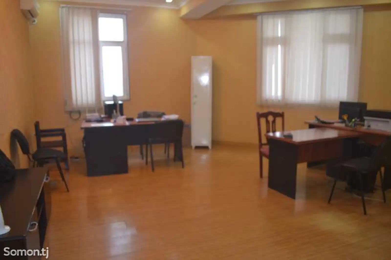 3-комн. квартира, 10 этаж, 114м², И.Cомони-1