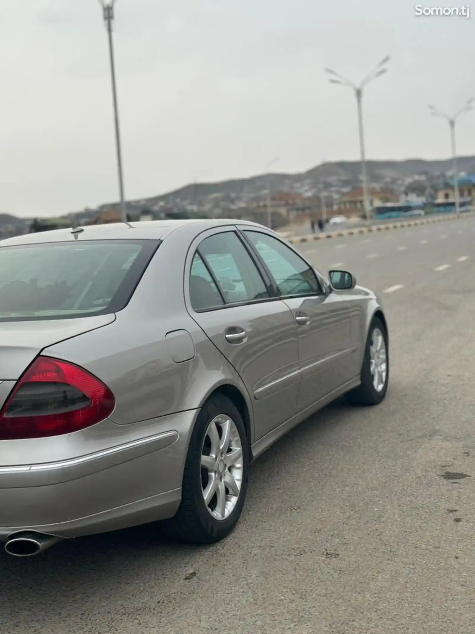 Mercedes-Benz E class, 2007-3