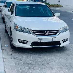 Honda Accord, 2015