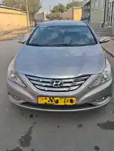 Hyundai Sonata, 2010-4