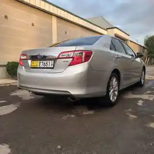 Toyota Camry, 2012