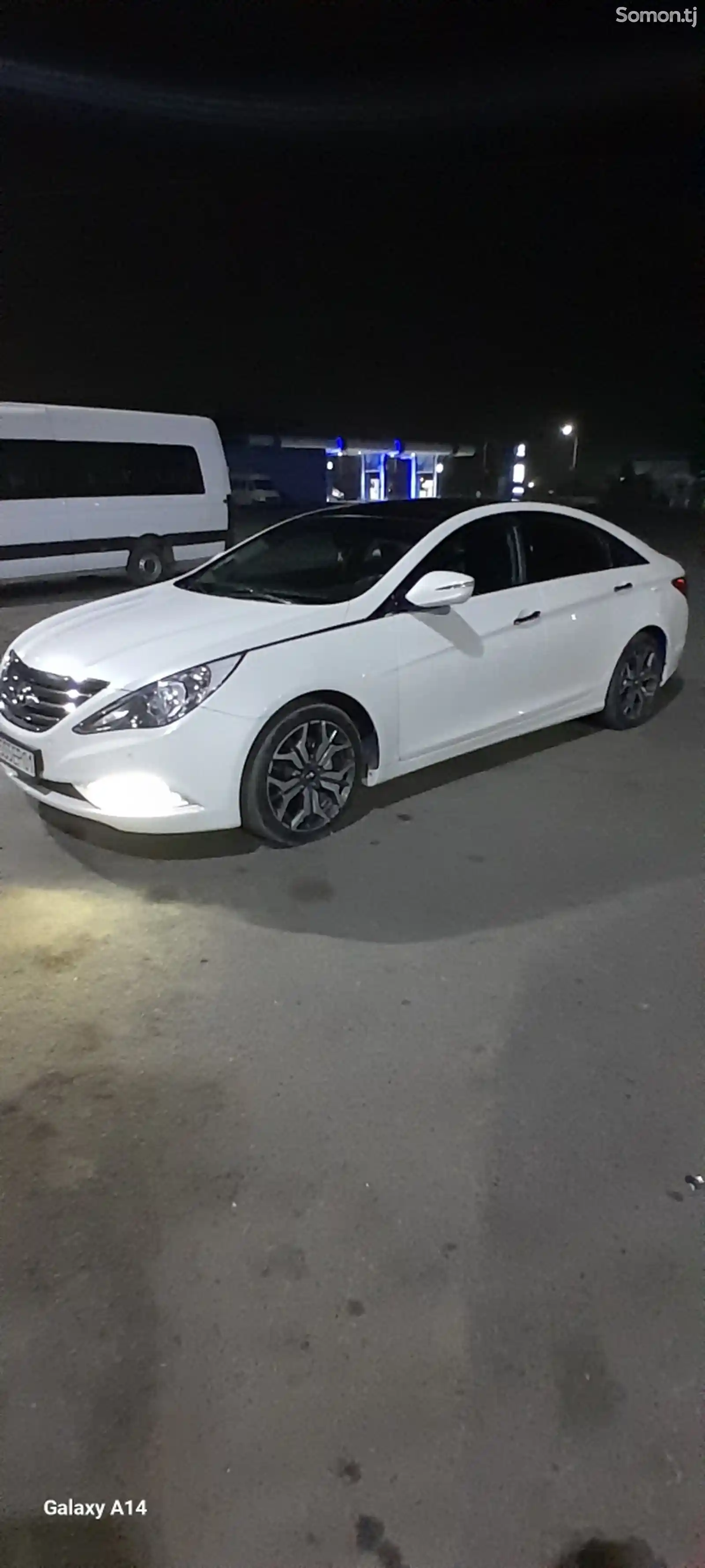 Hyundai Sonata, 2013-11