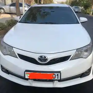 Toyota Camry, 2013