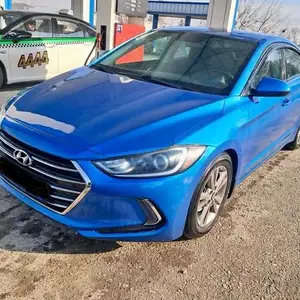 Hyundai Elantra, 2017