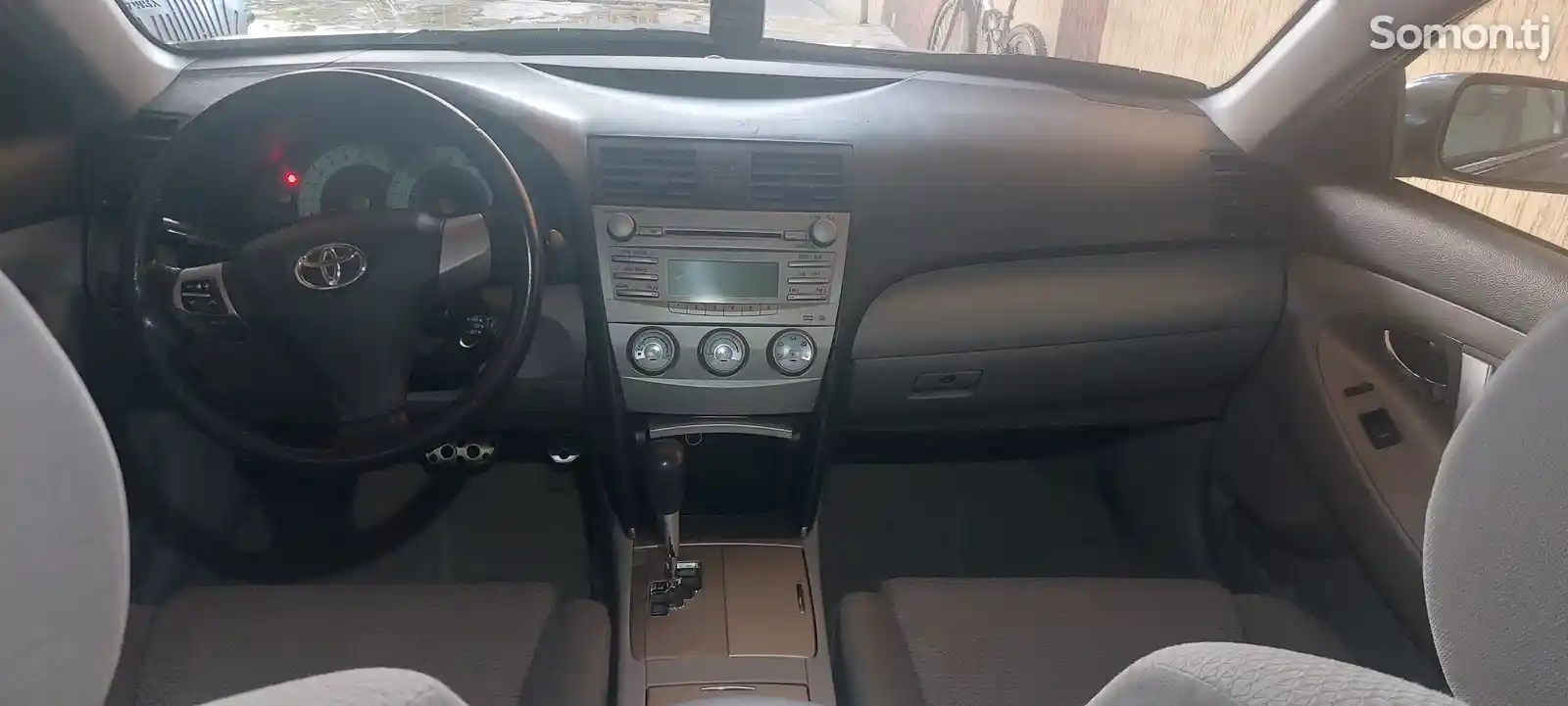 Toyota Camry, 2010-4