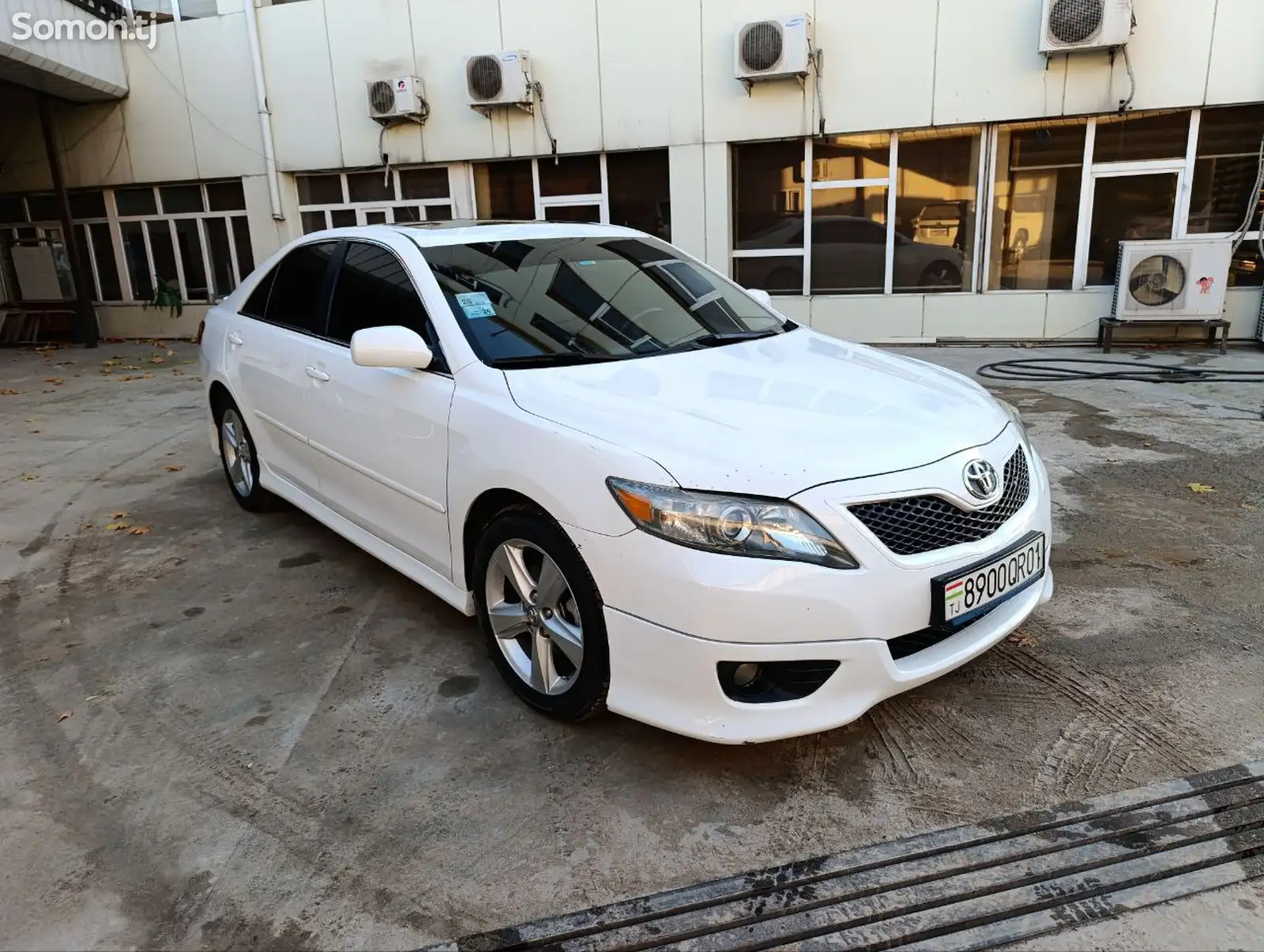 Toyota Camry, 2010-1