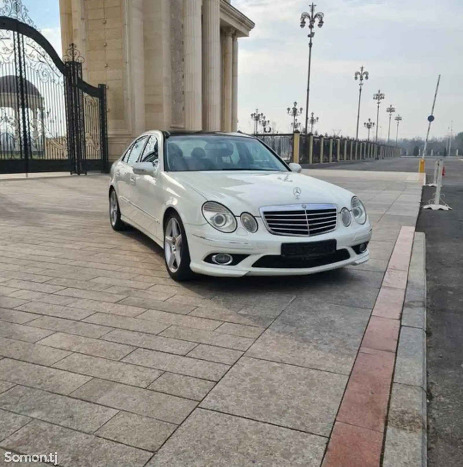 Mercedes-Benz E class, 2009-1