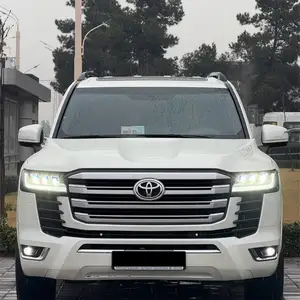 Toyota Land Cruiser, 2023