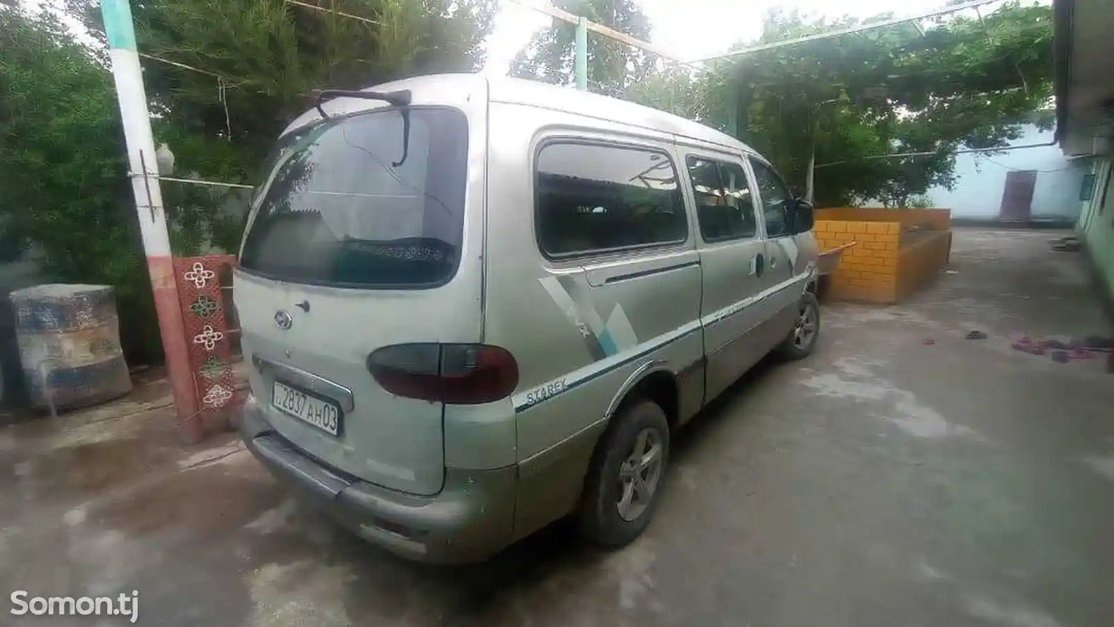 Микроавтобус Hyundai Starex, 2000-1