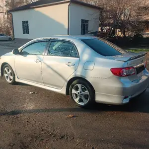 Toyota Corolla, 2012