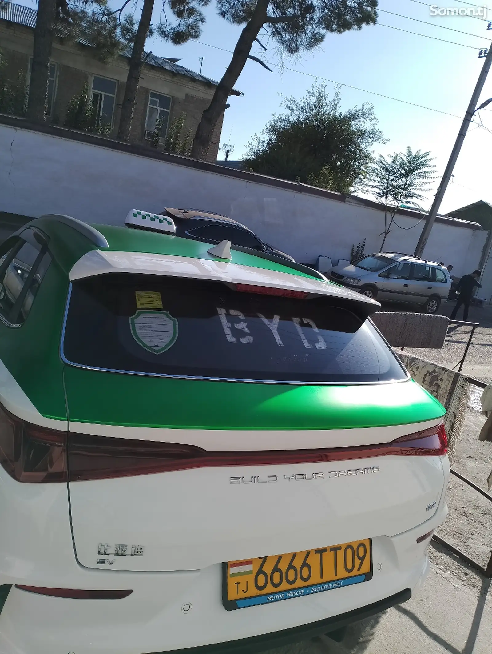 BYD E2, 2024-5