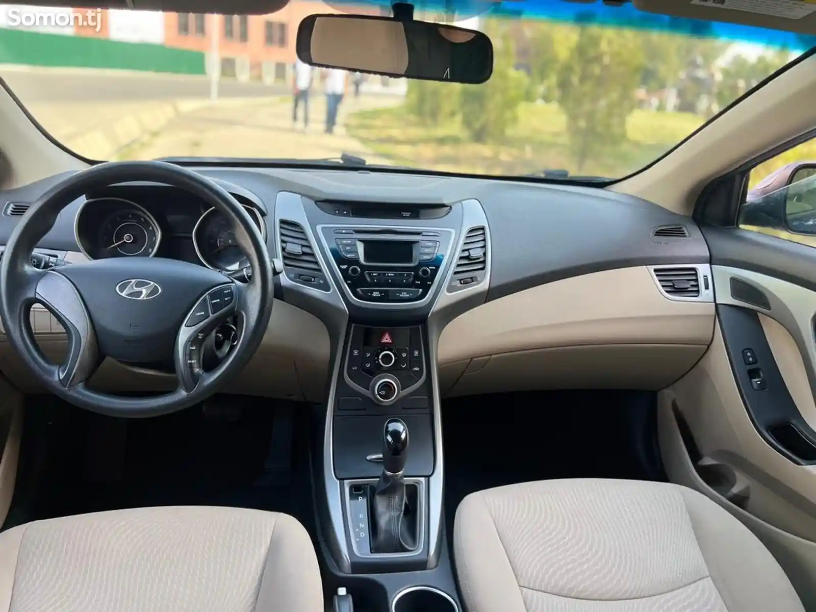 Hyundai Elantra, 2014-8