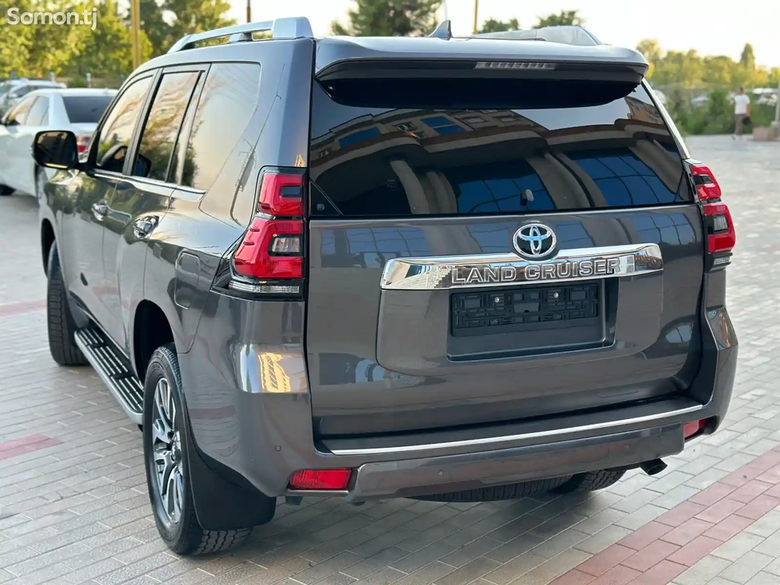 Toyota Land Cruiser Prado, 2022-4