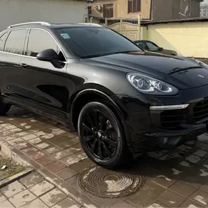 Porsche Cayenne, 2017