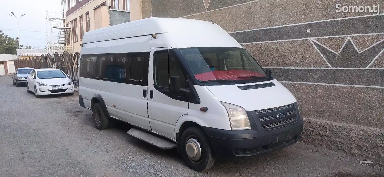 Микроавтобус Ford Тransit, 2012-1