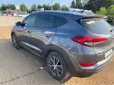 Hyundai Tucson, 2015-4