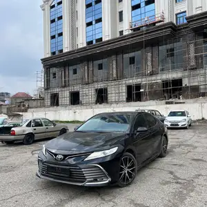 Toyota Camry, 2019