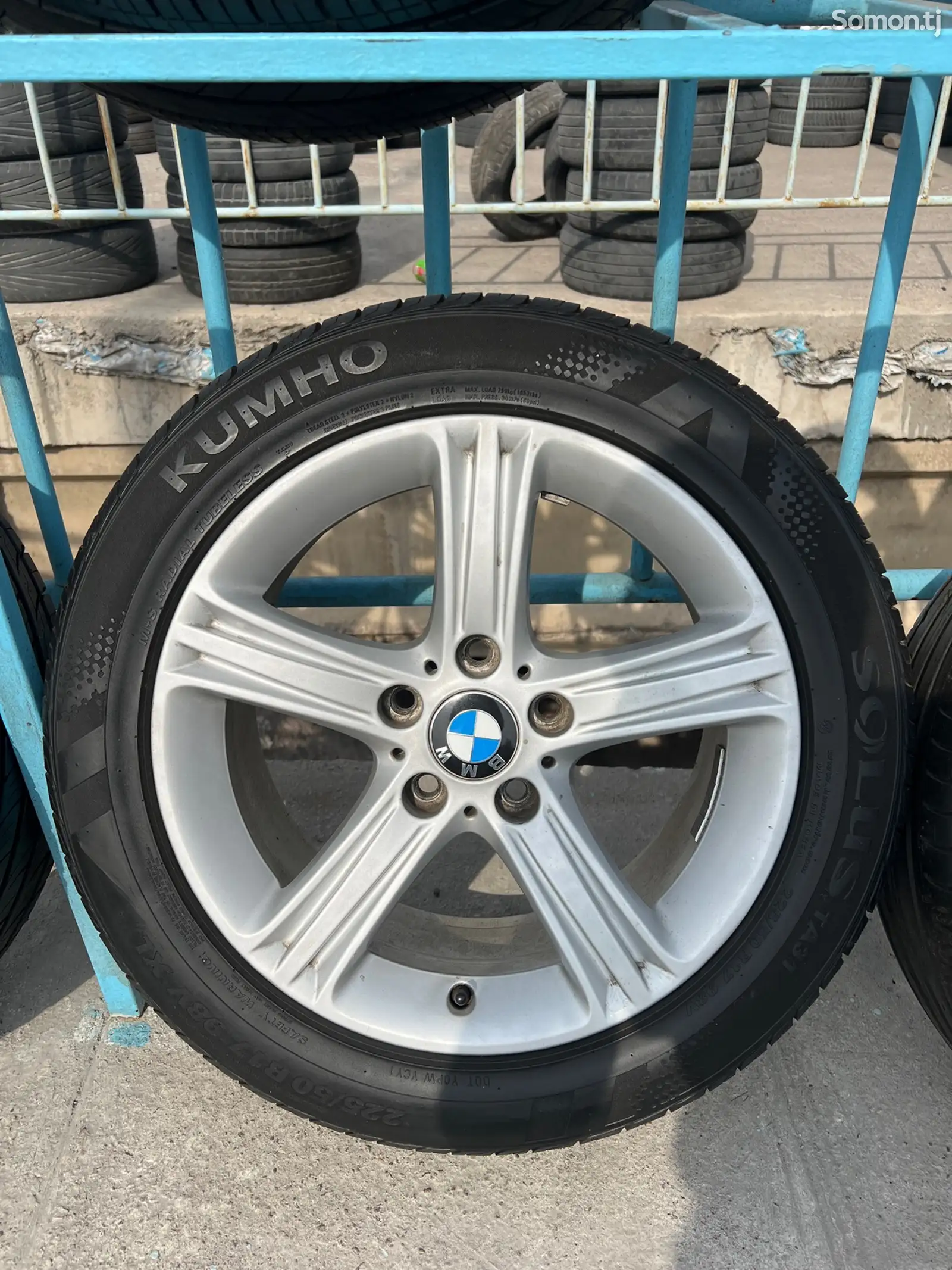 Диски и покрышки R17 BMW F30-1