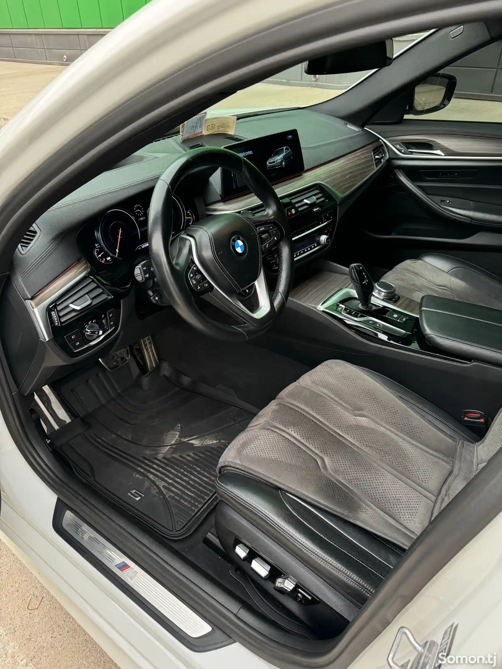 BMW 5 series, 2017-3