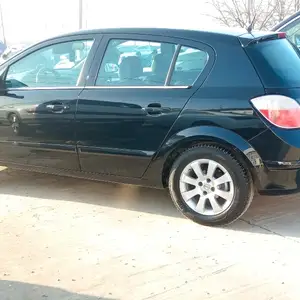 Opel Astra H, 2006