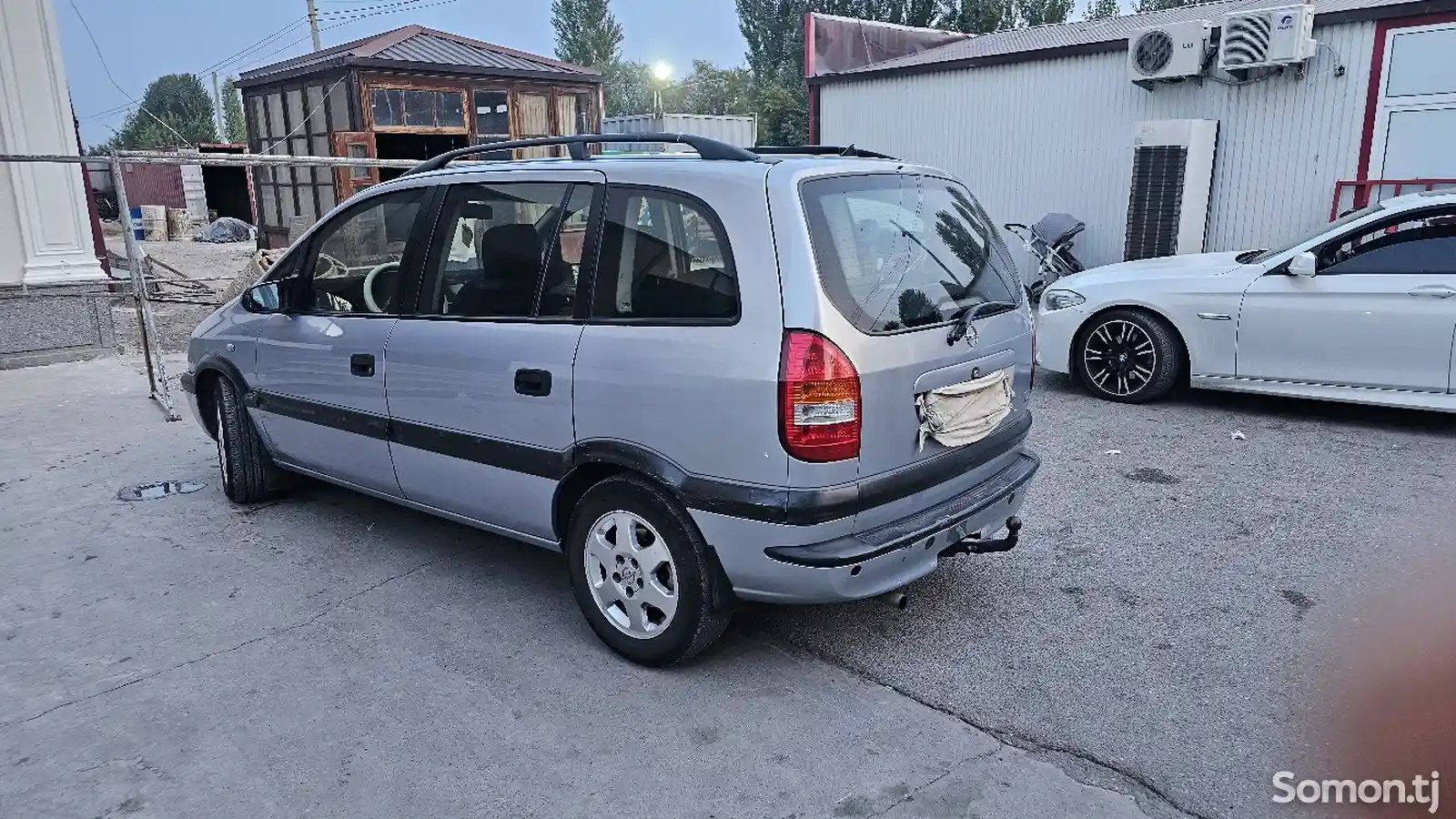 Opel Zafira, 2000-1