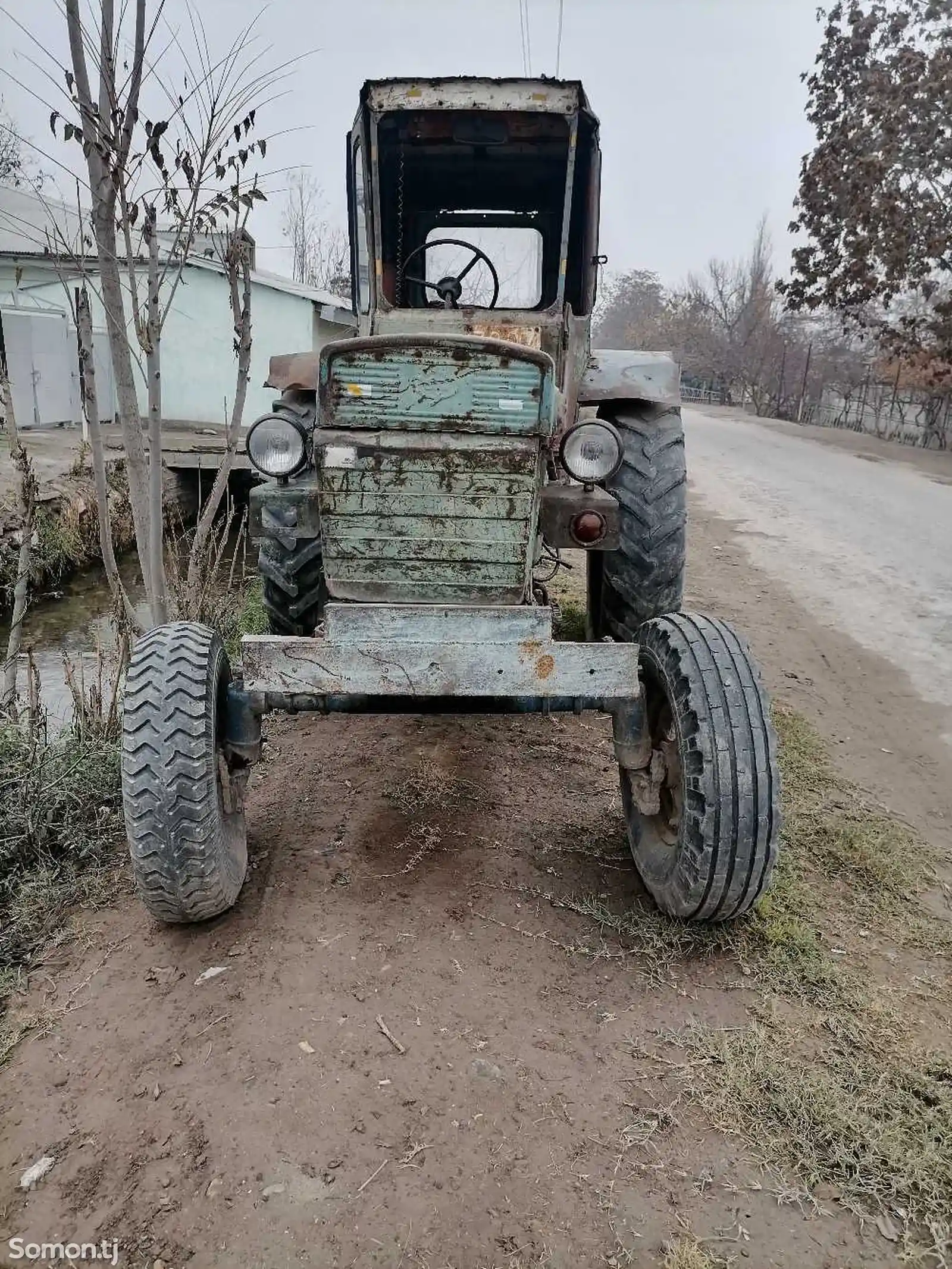 Трактор Т-28-4